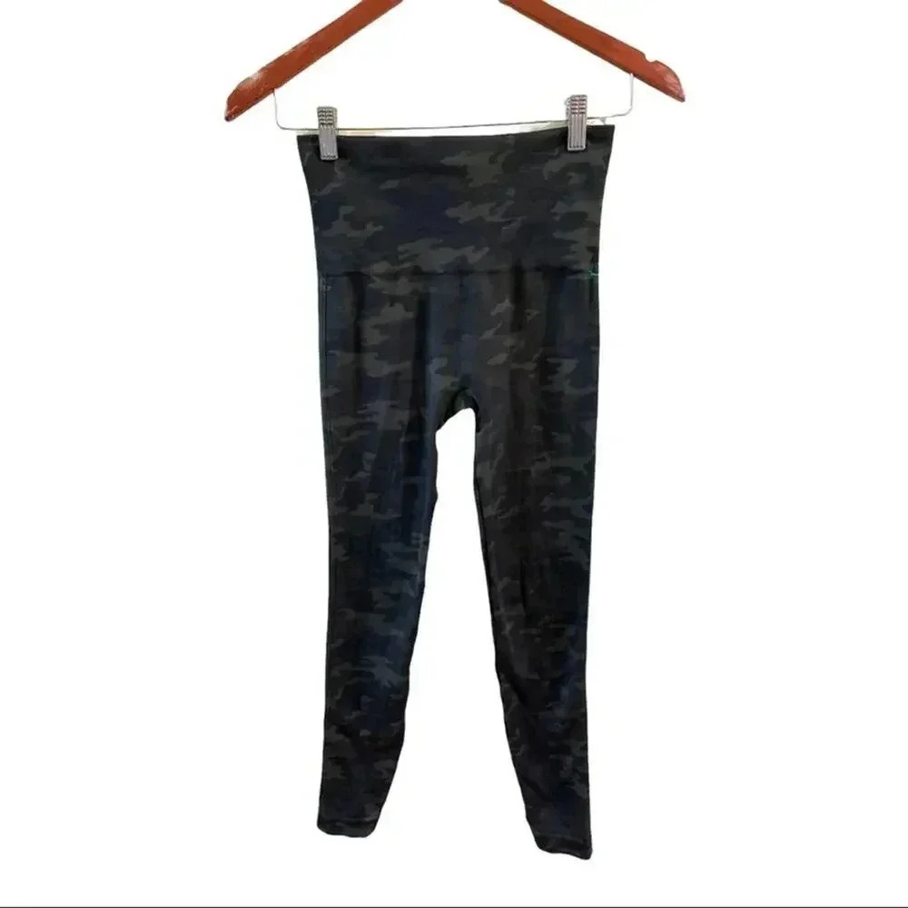 SPANX camo high rise legging small petite s/p
